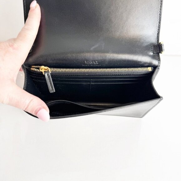 NWT Versace Grecca Goddess Mini Bag (without strap) Clutch in Black and Gold - Picture 8 of 11